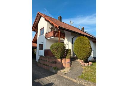 sonnige Doppelhaushälfte in Langenenslingen zu vermieten