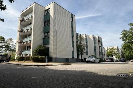 Hochwertige 3-Zimmer-Eigentumswohnung mit Balkon & Stellplatz - Roth