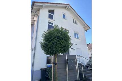 Haus zum Kaufen in Karben 925.000,00 € 232 m²