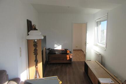 In Bad Kreuznach - 2 Zimmer ab 01.04. oder 01.03. zu vermieten - Kirchberg (Hunsrück)