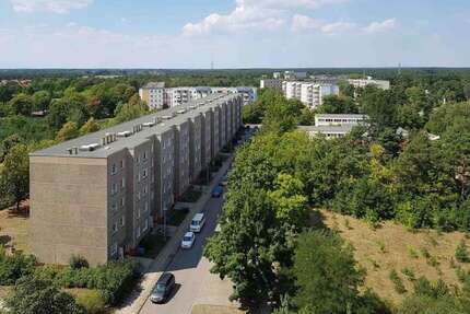 Wohnung zum Mieten in Hoyerswerda 273,00 € 48.62 m²