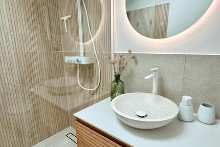 ATTRAKTIVE & LICHTDURCHFLUTETE 2-ZIMMER-WOHNUNG *BEGEHRTE LAGE* - Neustadt in Holstein