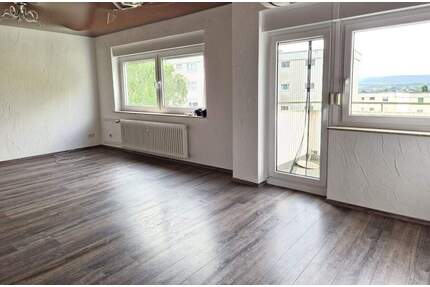 Detmold, Herberhausen - helle Wohnung mit Weitblick
