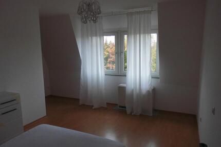 50 qm Dachgeschoss Wohnung - 400,00&nbsp;EUR Kaltmiete, ca.&nbsp; 50,00&nbsp;m&sup2; in Dortmund (PLZ: 44379) Huckarde