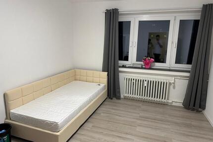 1 Zimmer in einer Studenten Wg ab sofort möbelliert in Karlsruhe