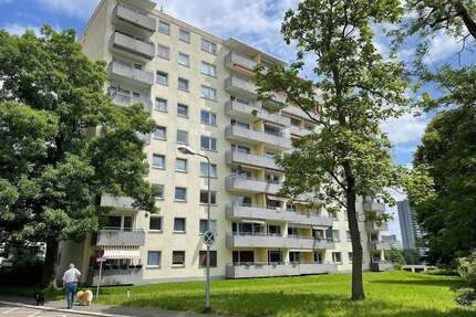 3 Zimmer Wohnung mit tollem Ausblick - sofort frei! - Eschborn