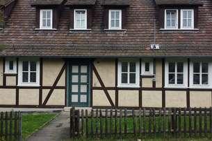 175.14 Schöne 2 ZKB Wohnung Glückaufplatz 7 in Sontra