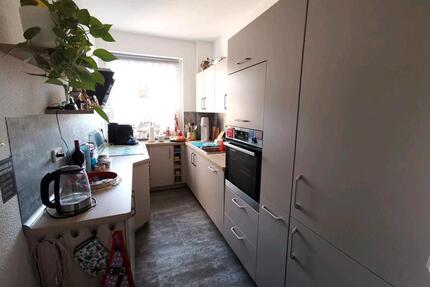 Wunderschöne und ruhige 2-Raum-Wohnung mit Balkon und Einbauküche - Chemnitz Kapellenberg