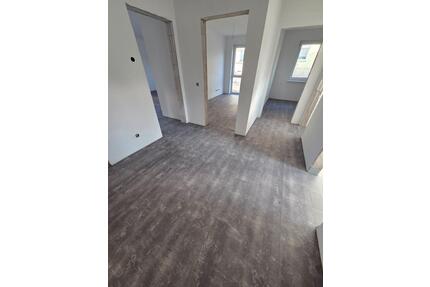 4-Zimmer-Dachgeschoss-Neubauwohnung in Kronach - Neuses voraussichtlich ab 01.08.2026