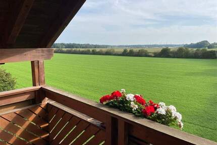 *Reserviert* - Schönes Zweifamilienhaus mit Einliegerwohnung im Außenbereich - Mehring Lengthal