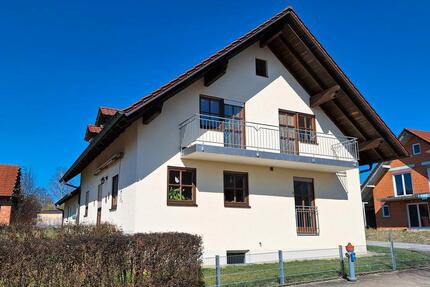 Geisenhausen Einfamilienhaus mit Doppelgarage - Altfraunhofen