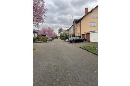 3,5 ZI-Whn 120 qm 76149 Karlsruhe -Neureut