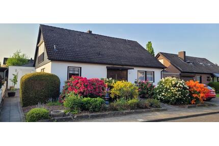 freistehendes Haus mit Garage, Wintergarten u. Potenzial - Erkelenz