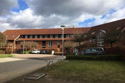 Gemütliche Wohnung in einer Service- bzw. Seniorenwohnanlage inkl. Betreuung (WBS erforderlich) 1,5-Zi.-DG - Reinbek