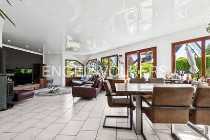 Haus zum Kaufen in Overath 595.000,00 € 195 m²