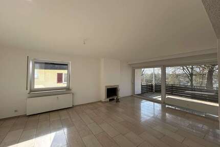 Wohnung zum Mieten in Neu-Ulm 1.400,00 € 127 m²