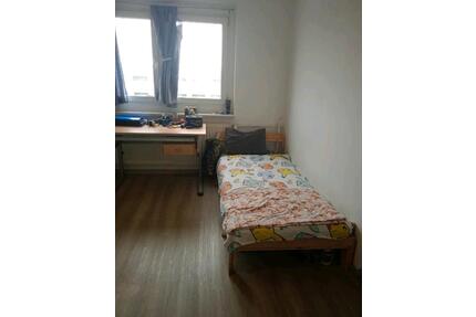 1 Bettplatz in einer 3-Zimmer-Wohnung - Berlin Friedrichshain-Kreuzberg