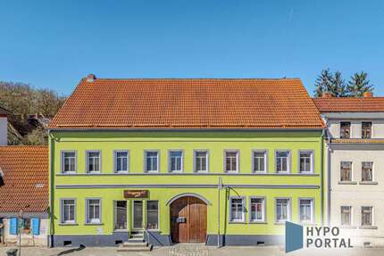 Haus zum Kaufen in Teuchern 179.900,00 € 281 m²