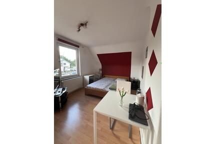 Einzelzimmer zur Untermiete in einer Wohngemeinschaft - Hamburg Altona