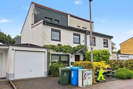 Haus zum Kaufen in Oberhausen 449.000,00 € 121 m²