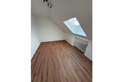 2 Zimmer Wohnung - 700,00&nbsp;EUR Kaltmiete, ca.&nbsp; 54,00&nbsp;m&sup2; in Heiligenhaus (PLZ: 42579)