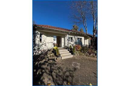 Neuer Preis - Schönes Architektenhaus mit großem Garten in ländlichem Idyll - sofort beziehbar! - Mühlingen / Zoznegg