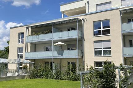 Traumwohnung mit Ambiente u. gr. Terrasse im 2. OG - Roth