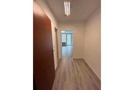 Moderne und frisch renovierte 1-Zimmer-Wohnung - Seefeld