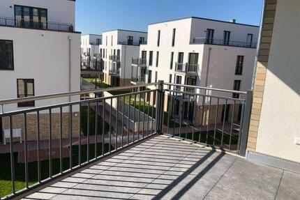 Von Privat: Barrierefreie 3-Zimmer-Wohnung mit Balkon - Langenhagen Engelbostel