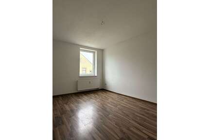 Wohnung zum Mieten in Aue 271,00 € 54 m²