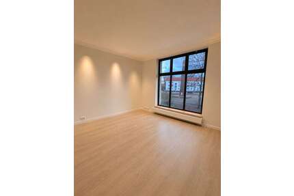 Wohnung zum Mieten in Neustrelitz 1.100,00 € 160 m²