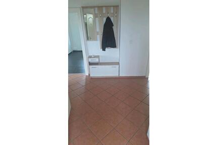 Wohnung in Kamen-Methler - 840,00&nbsp;EUR Kaltmiete, ca.&nbsp; 82,30&nbsp;m&sup2; in Kamen (PLZ: 59174)