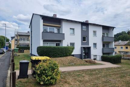 Wunsiedel! Sanierte 3-Zimmer-Wohnung mit Balkon WE03