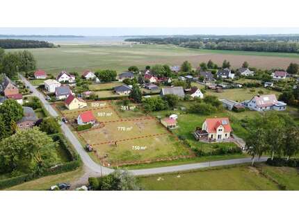 Grundstück zu verkaufen in Am Salzhaff- Teßmannsdorf 130.500,00 € 750 m²