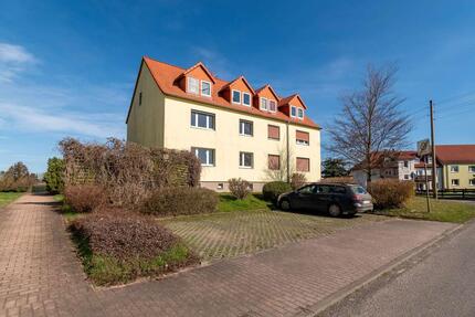 Frische Eleganz trifft Wohnkomfort – jetzt einziehen und genießen! - Borna