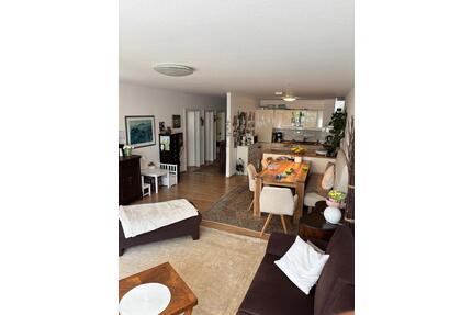 Helle zwei Zimmerwohnung mit 86 m². Zentrum- und Rheinnähe - Bonn Auerberg