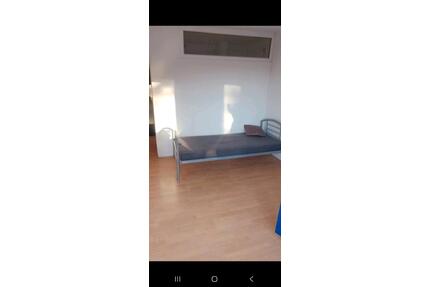 1 Zimmer Wohnung - 650,00&nbsp;EUR Kaltmiete, ca.&nbsp; 30,00&nbsp;m&sup2; in Leimen (PLZ: 69181)
