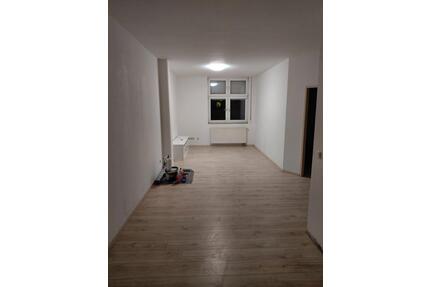 Schöne 2-Raum Wohnung in sehr zentraler Lage - Burg