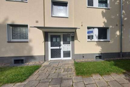 Wohnung zum Kaufen in Köln 220.000,00 € 52.48 m²