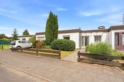 Haus zum Kaufen in Dormagen 495.000,00 € 109.45 m²