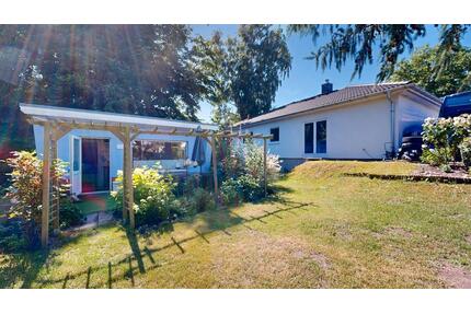 Bungalow fürs ganze Leben mit Gästehaus in Toplage - Kröslin