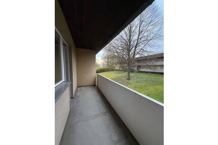 MODERN & PRAKTISCH: 2-Zimmer Wohnung mit Duschbadn, Abstellraum & Balkon! - Bad Gandersheim