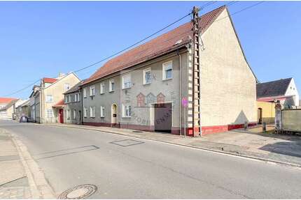 Haus zum Kaufen in Bad Schmiedeberg 149.000,00 € 317 m²