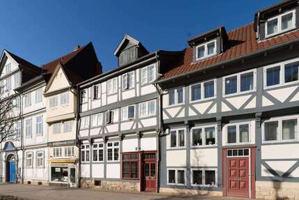 Haus zum Kaufen in Wolfenbüttel 345.000,00 € 189.45 m²