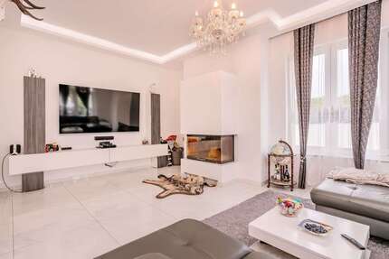 Haus zum Kaufen in Potsdam 2.098.000,00 € 399 m²