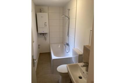 Ihr perfektes Zuhause. Schöne 1,5-Zimmer-Wohnung mit eigenem Zugang. - Düsseldorf Pempelfort