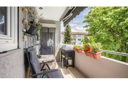 Sonnige Zwei-Zimmer-Wohnung mit Loggia, Grünblick und Stellplatz in Calw
