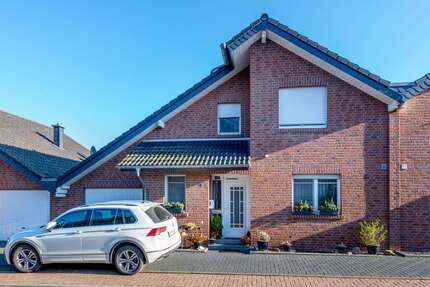 Haus zum Kaufen in Hückelhoven Brachelen 349.000,00 € 115 m² - Hückelhoven / Brachelen