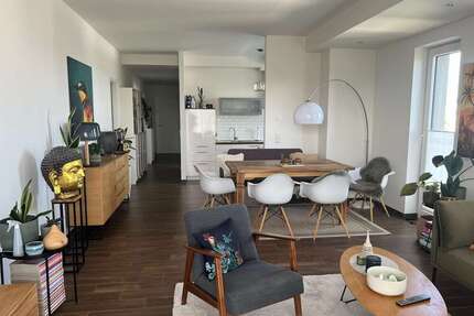 Wohnung zum Kaufen in Dresden 375.000,00 € 108.23 m²