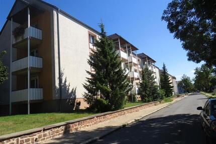 Gemütliche 3 Raumwohnung mit Balkon - Bitterfeld-Wolfen